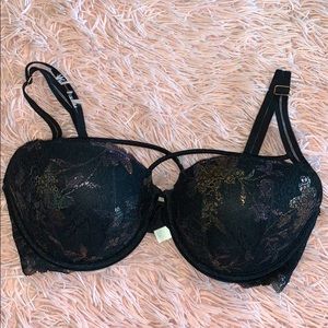 Super sexy push-up bra from VS PINK!